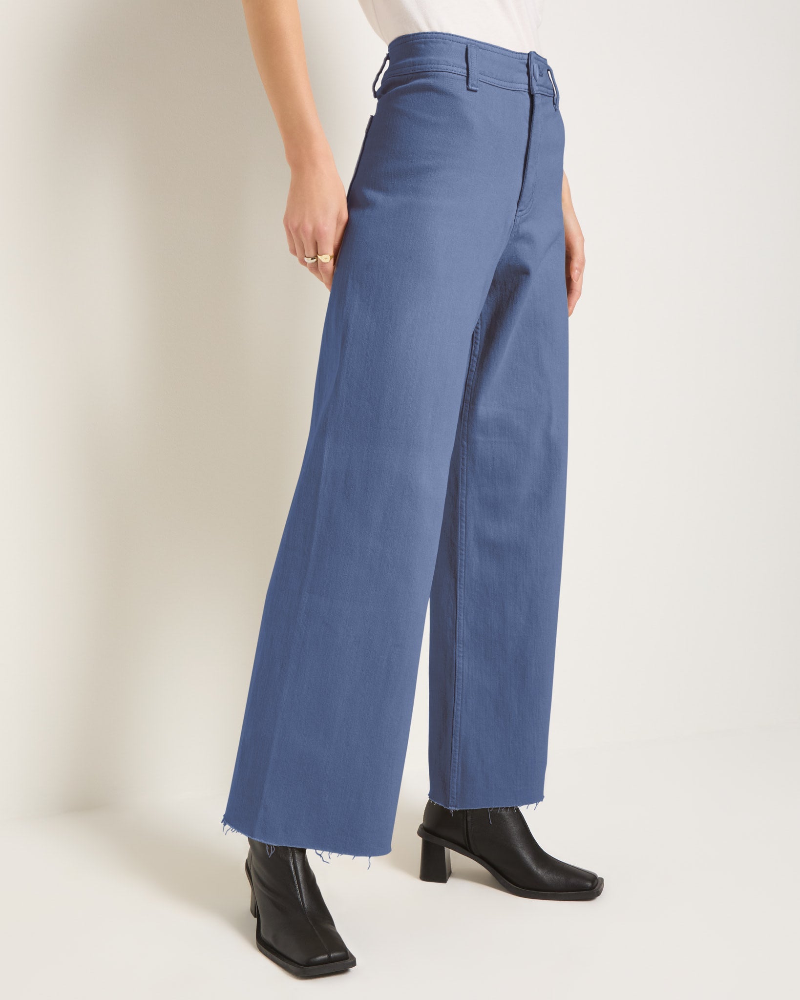 Light Coastal Cobalt $|& SEAS Salty Wide Leg Twill Cropped Pant - SOF Front