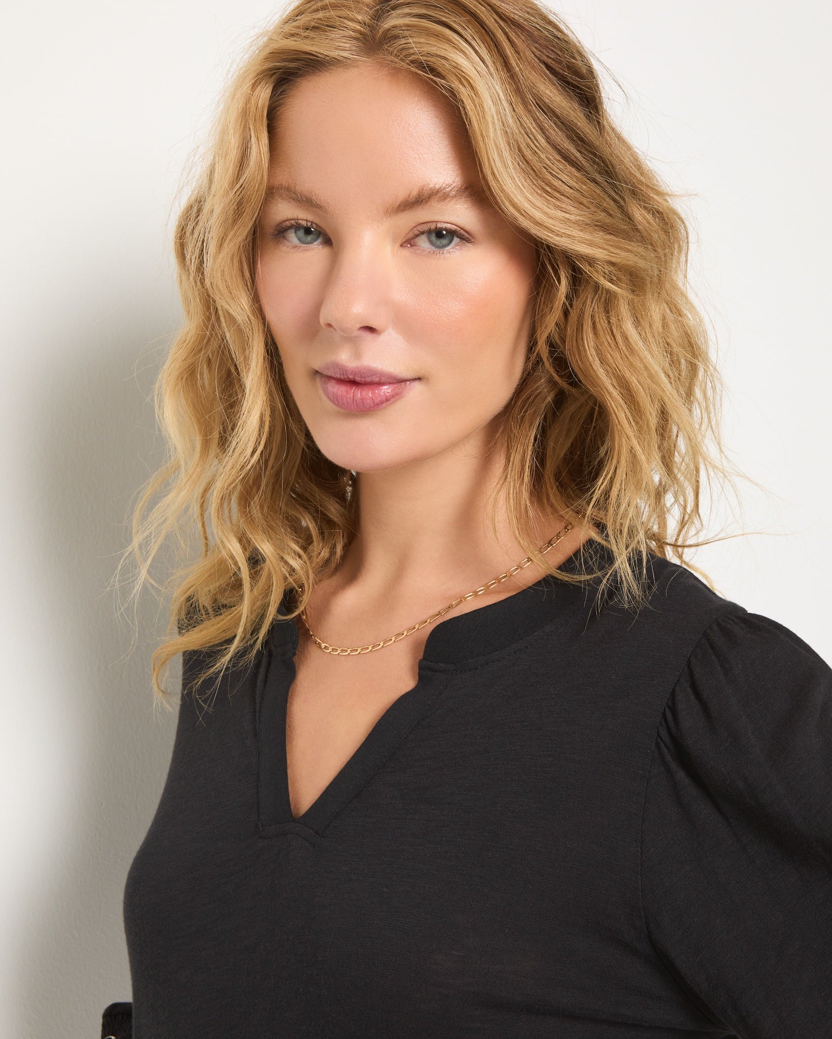 Black $|& SEAS Sandbar Puff Sleeve Top - VOF Front