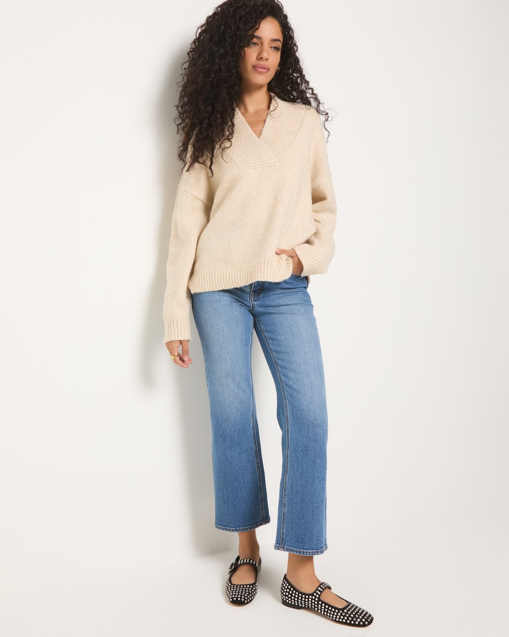 Birch $|& SEAS Breeze V-Neck Sweater - UGC On Fig