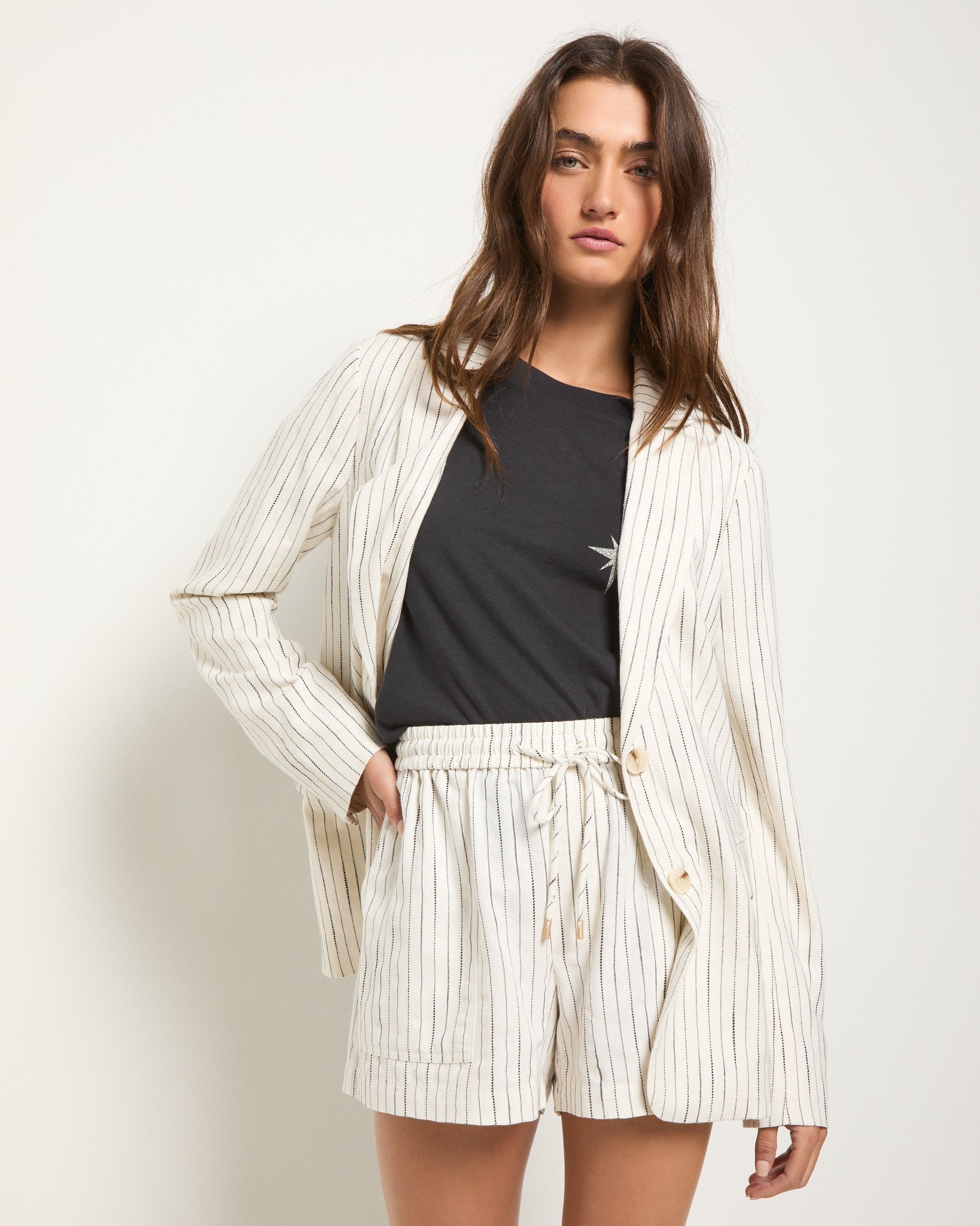 White Stripe $|& SEAS Seafoam Linen Blend Short - VOF Front