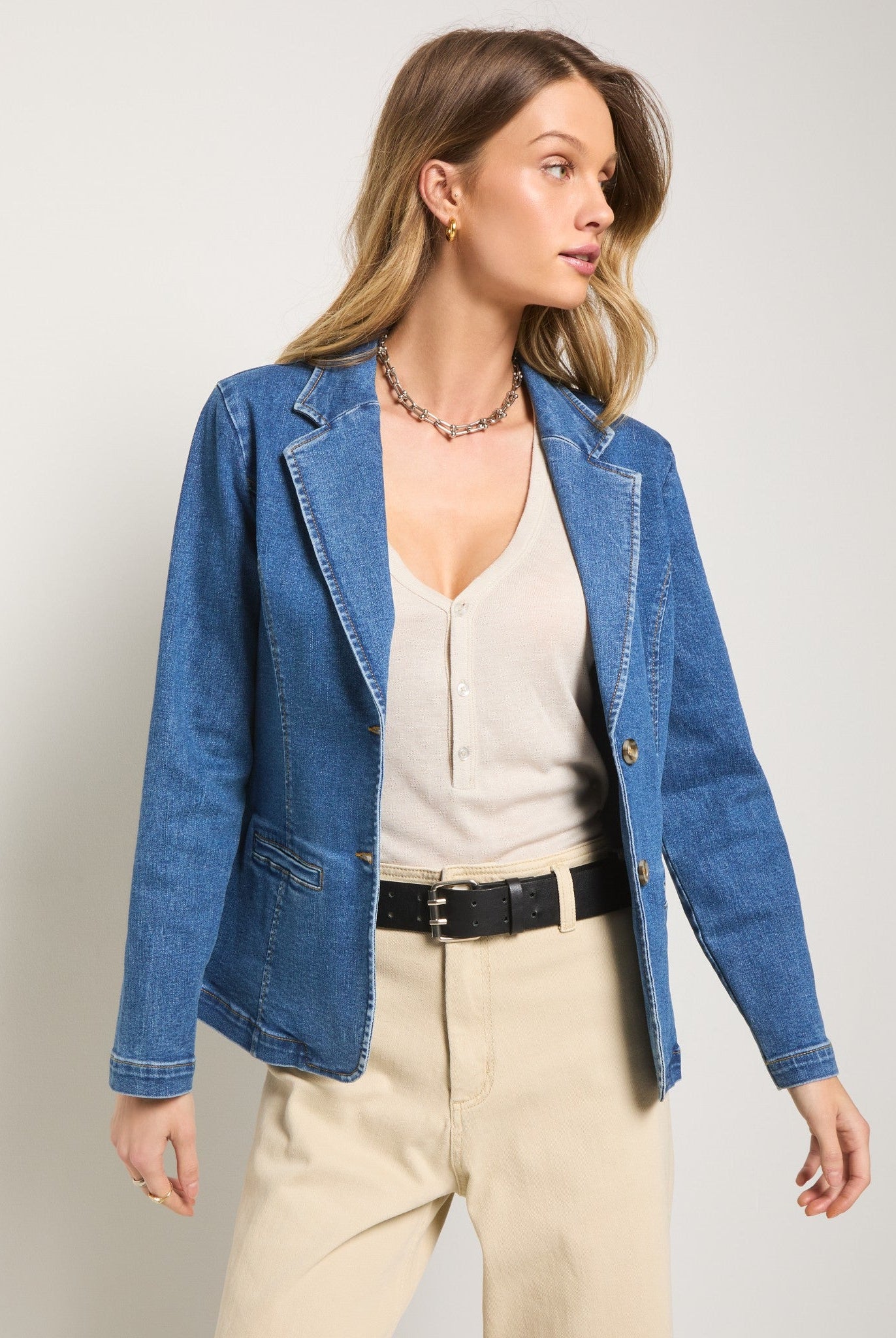 Medium Wash $|& SEAS Pacific Heights Blazer - SOF Front