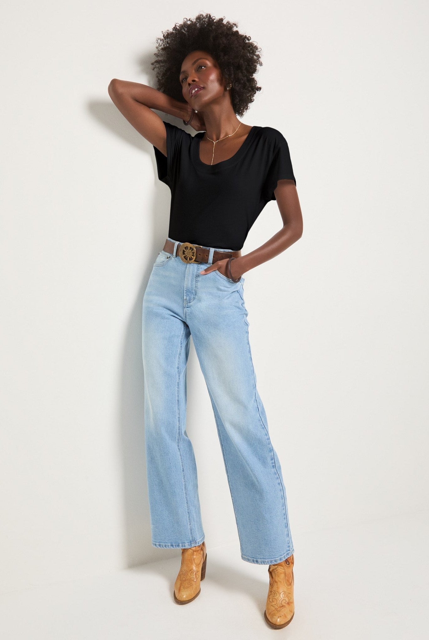 Faded Black $|& SEAS Beachside Scoop Neck Tee - UGC On Fig