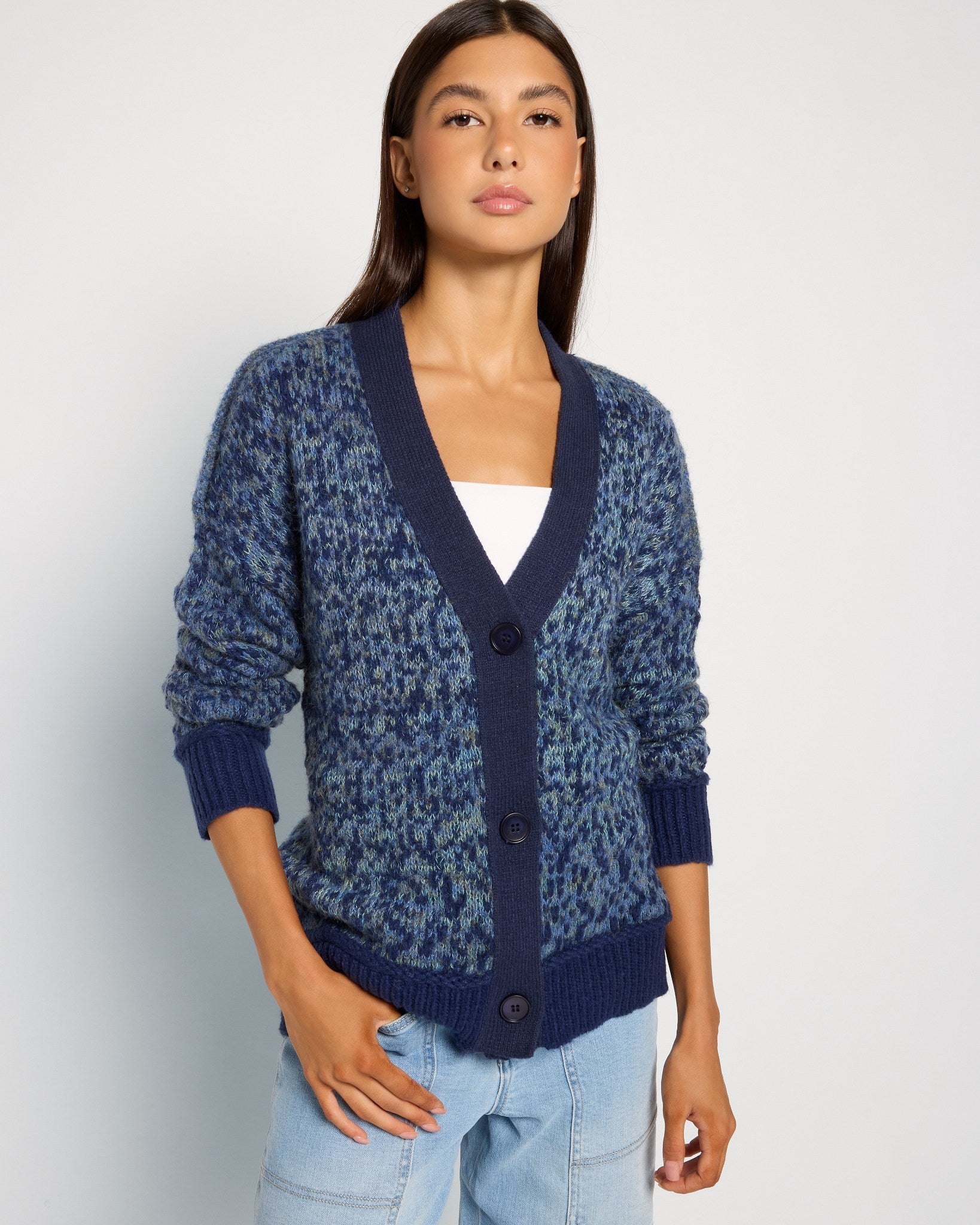 Mariner Midnight $|& SEAS Gemini V-Neck Cardigan - SOF Front