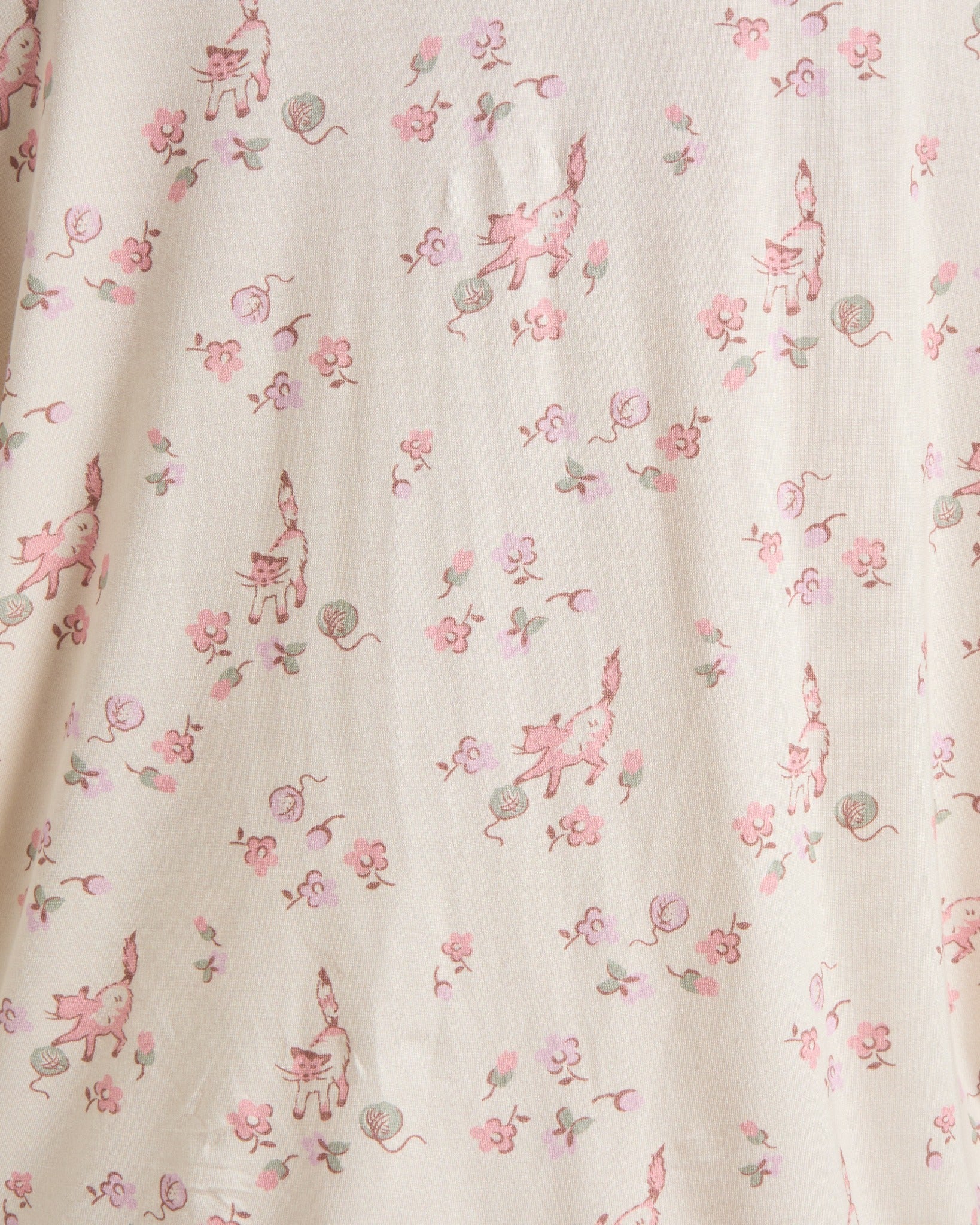 Playful Kittens Cream $|& SEAS Sweet Dreams Sleep Set - VOF Front