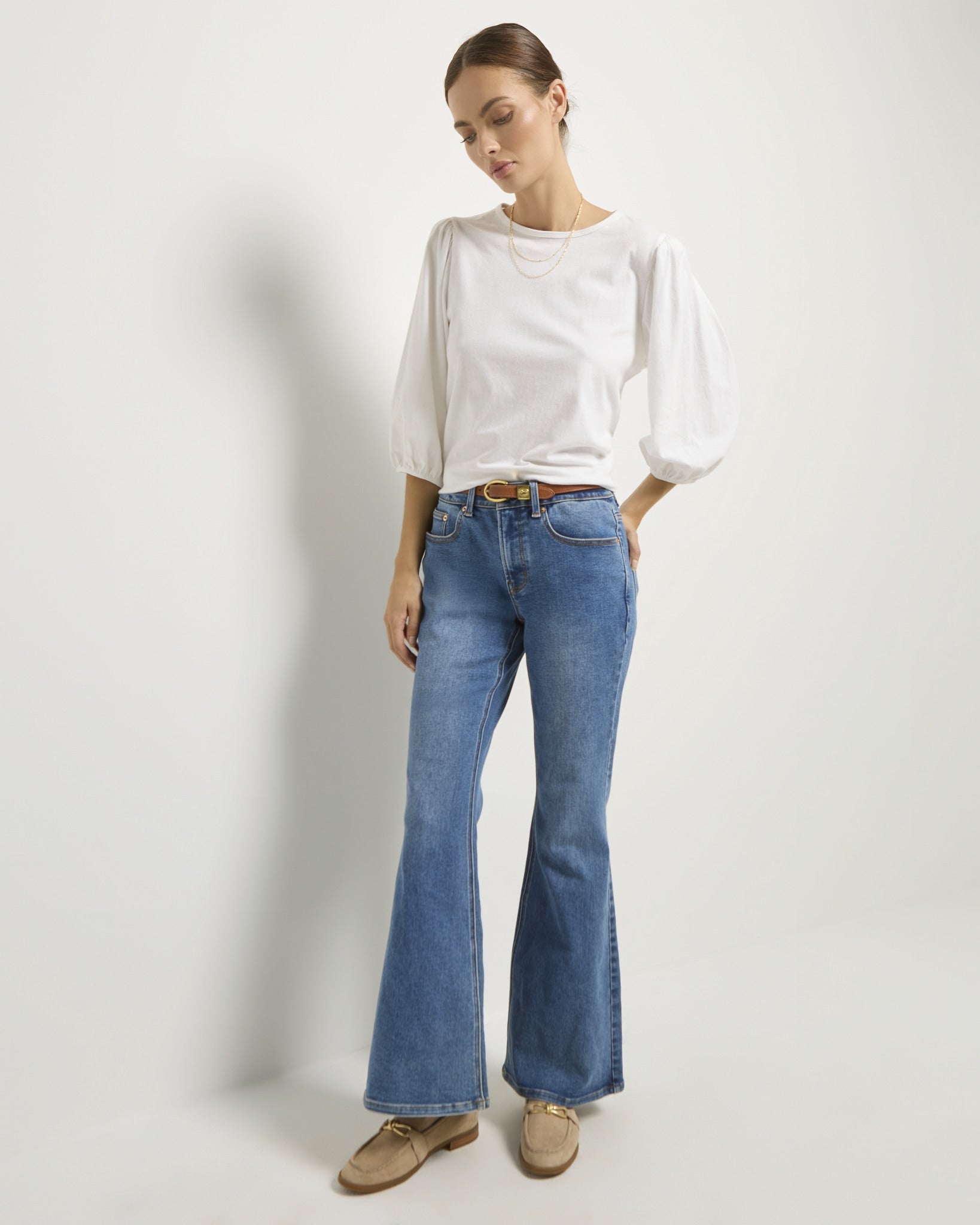 White $|& SEAS Orchid Peasant Sleeve Top - UGC On Fig
