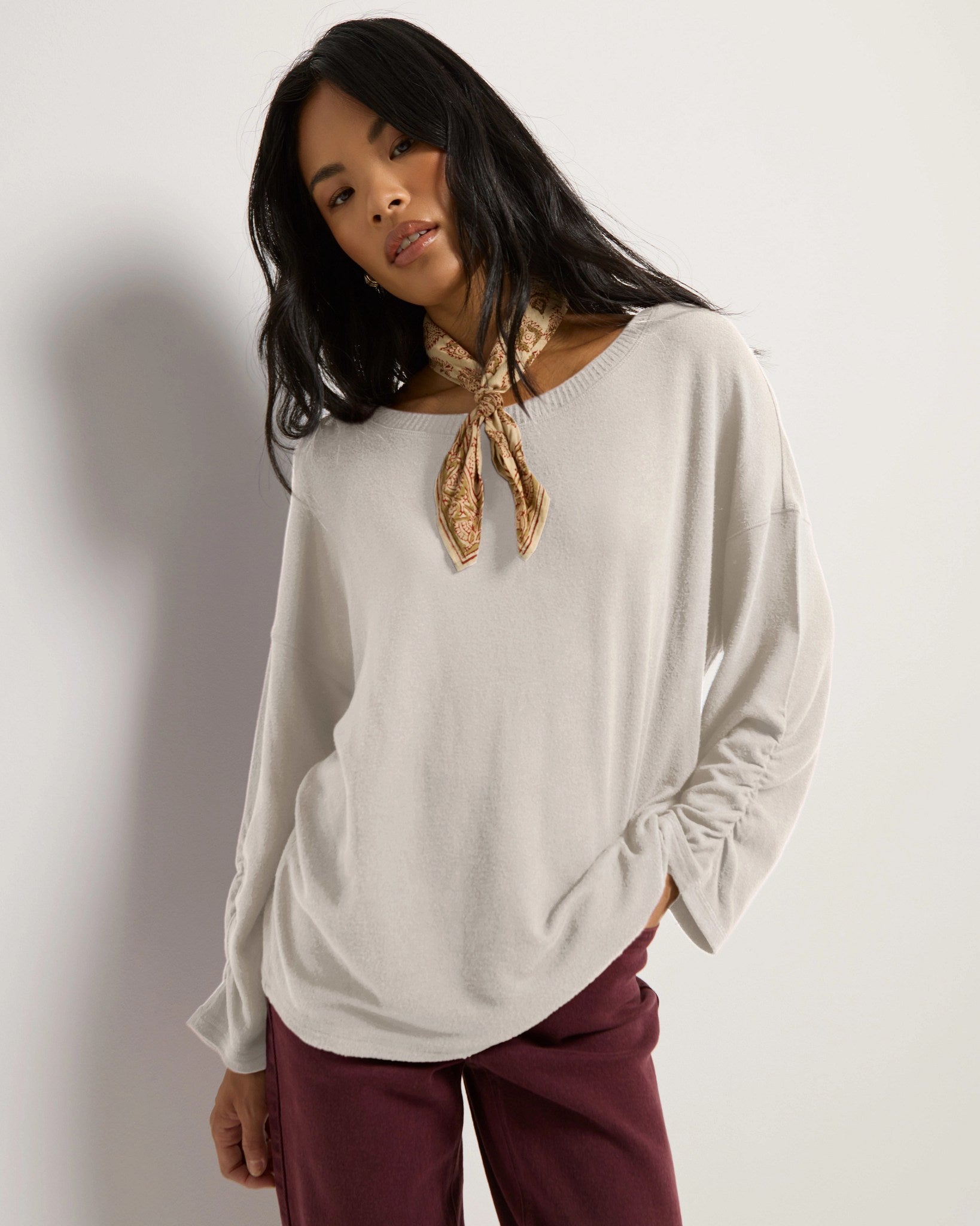 Cream $|& SEAS Sonder Cinch Sleeve Pullover - SOF Front