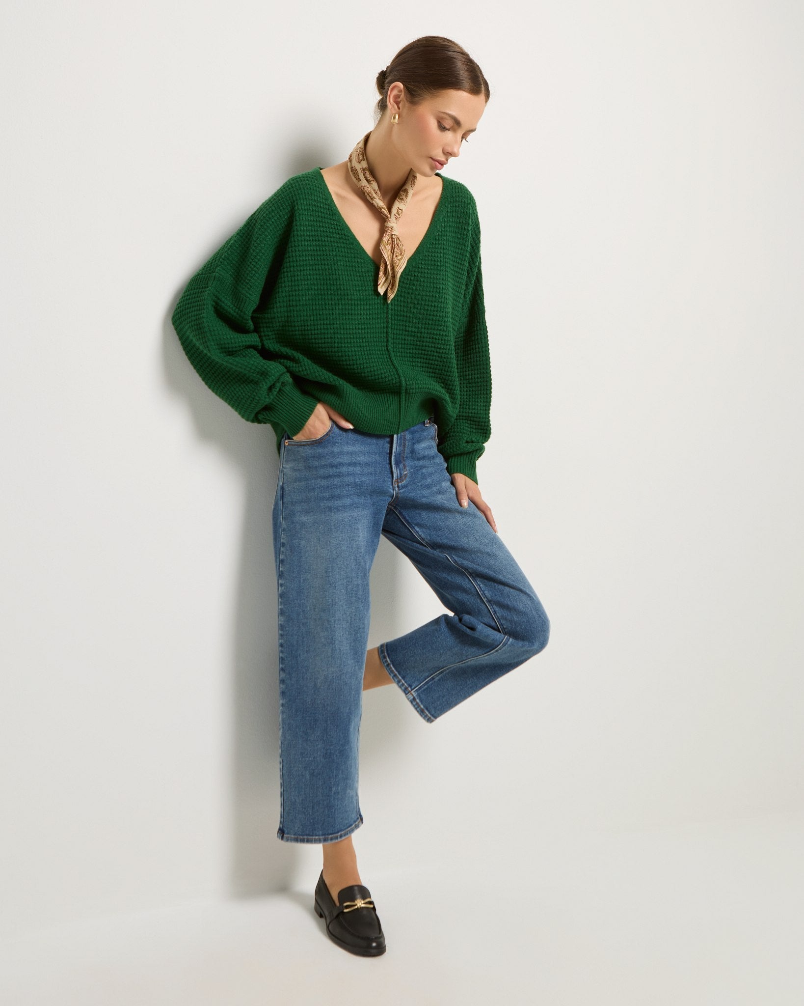 Turf Green $|& SEAS Lotus V-Neck Sweater - UGC On Fig