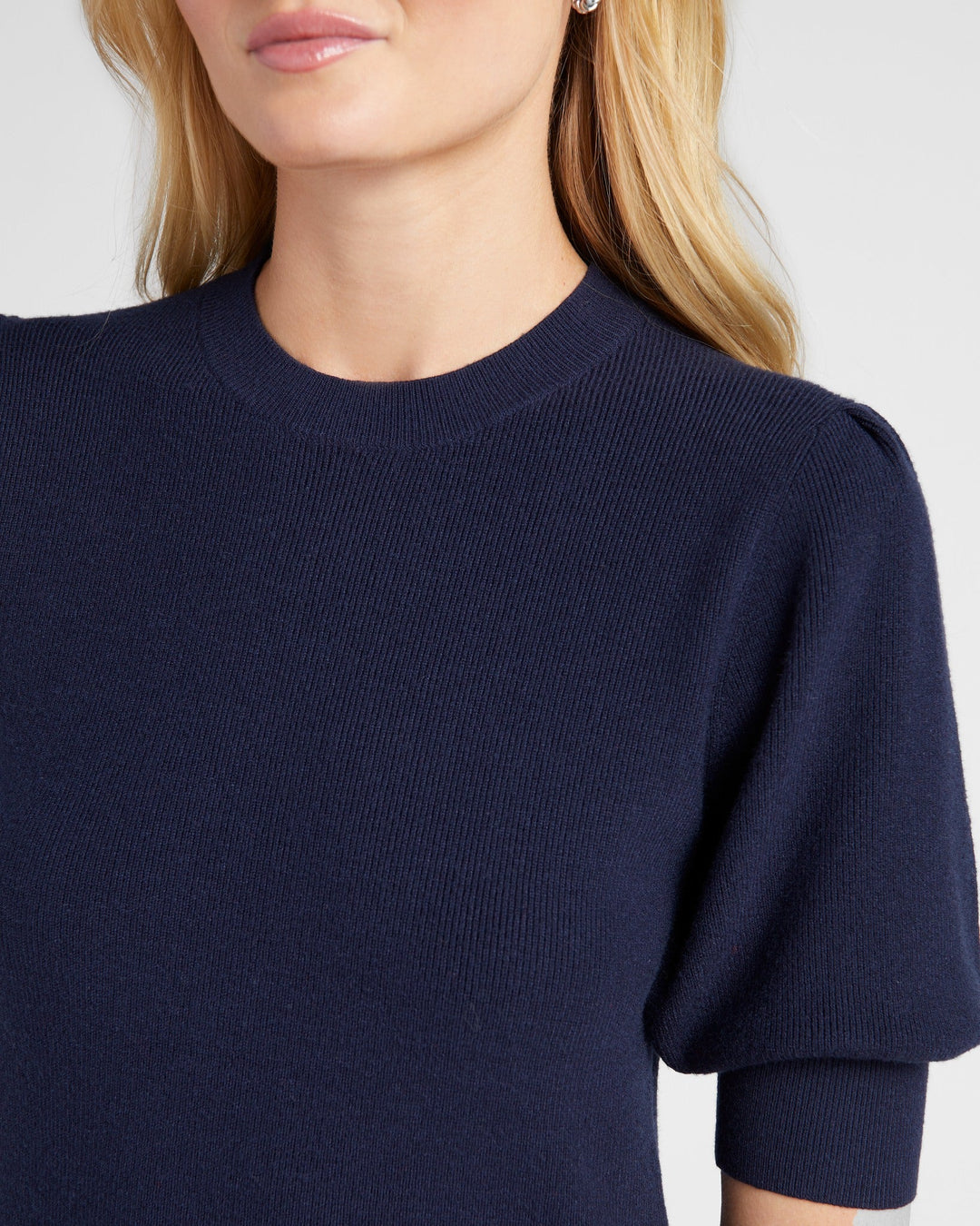 Navy $|& 78&SUNNY Pacific Puff Short Sleeve Crew Neck - SOF Detail