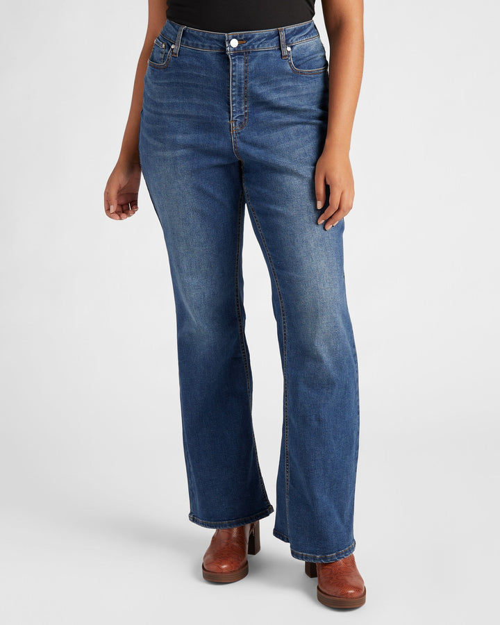 Dark Wash Blue $|& 78&SUNNY Mariah High Rise Bootcut Jeans - SOF Front