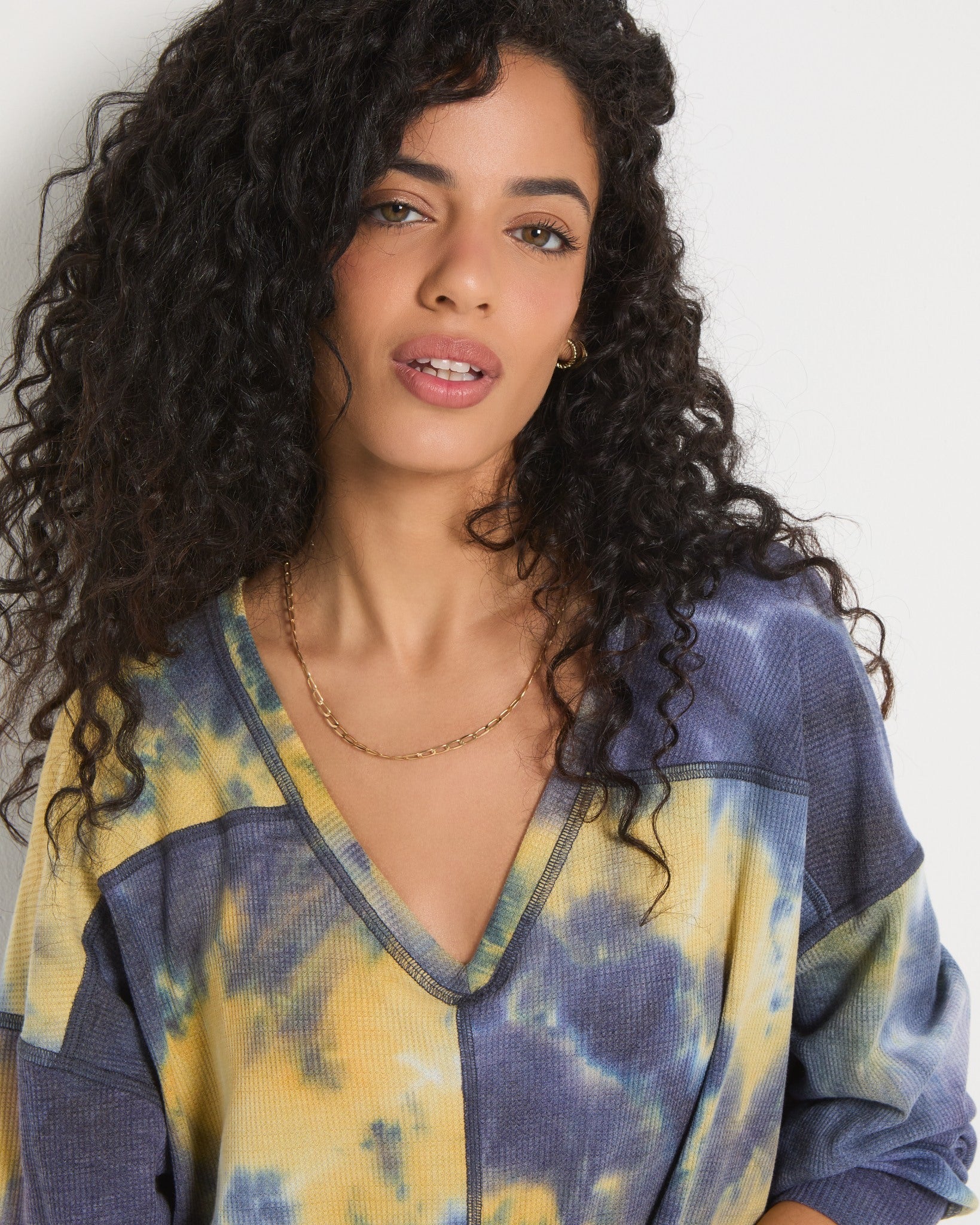 Midnight Tie Dye $|& SEAS Shore V-Neck Light Weight Thermal Top - SOF Full Front