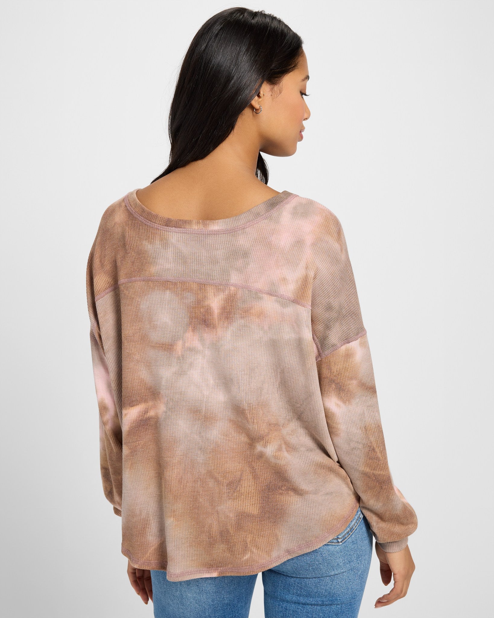 Khaki Tie Dye $|& SEAS Shore V-Neck Light Weight Thermal Top - SOF Back