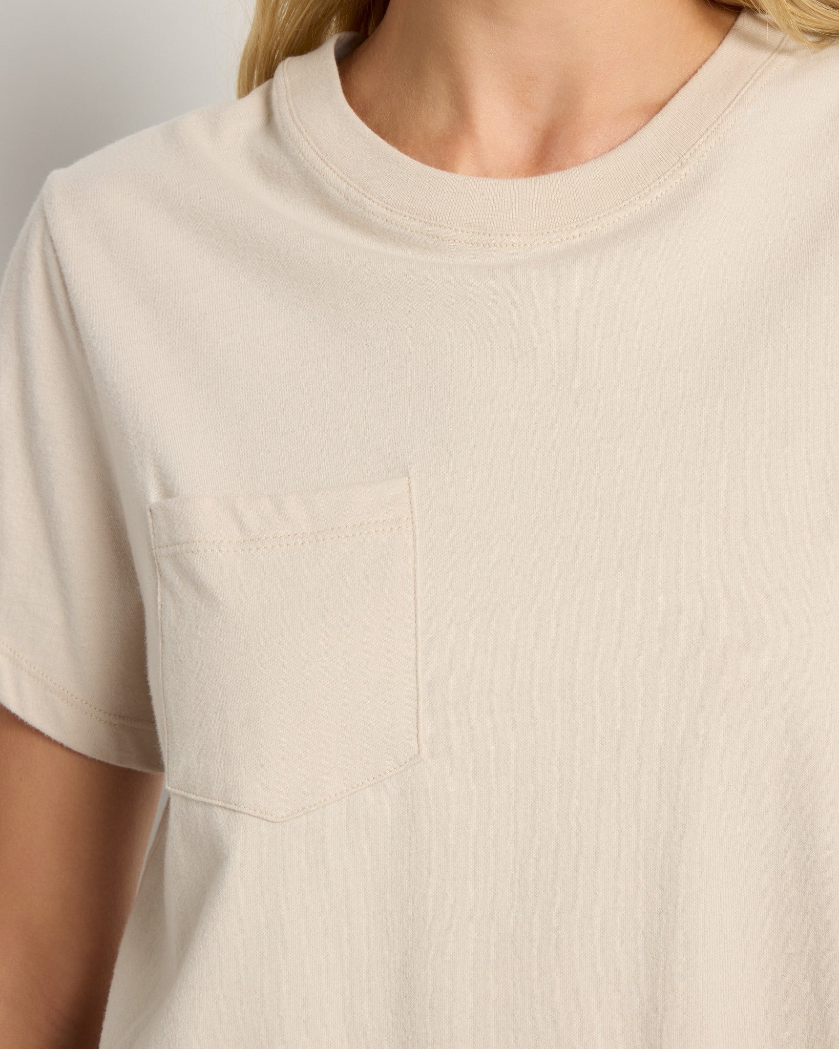 Birch $|& SEAS Luna Pocket Tee - SOF Full Front
