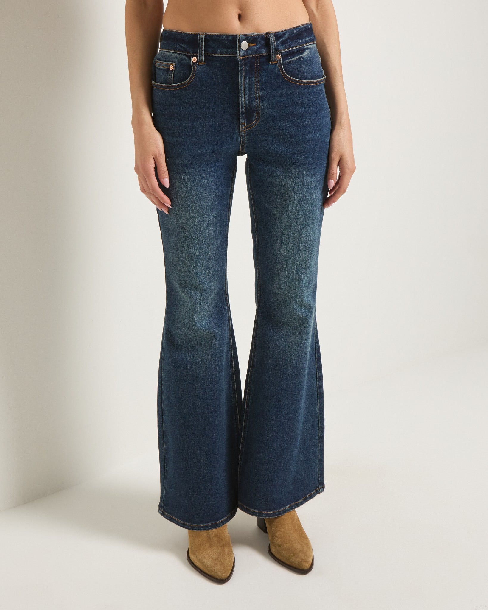 Rip Tide $|& SEAS Sojourn Flare Leg Jean - SOF Front