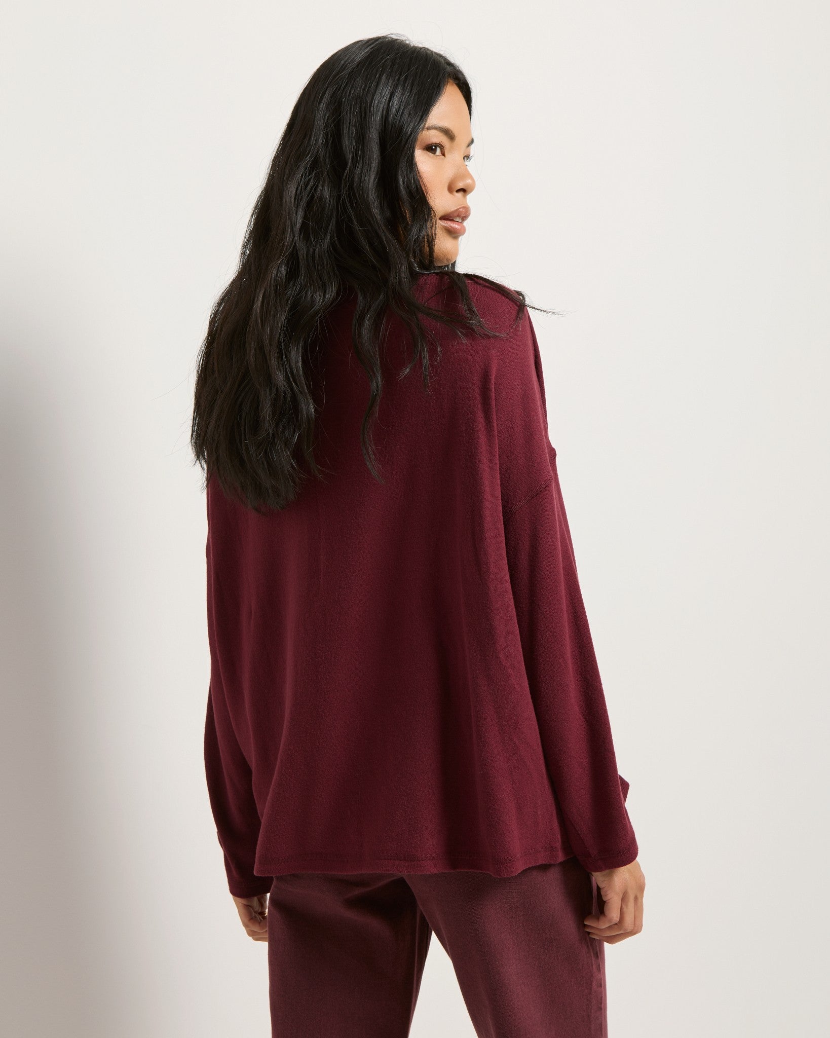 Black Cherry $|& SEAS Sonder Cinch Sleeve Pullover - SOF Back