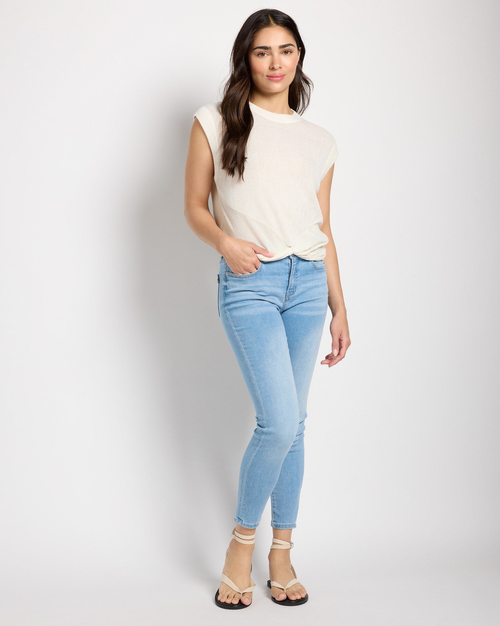 Lakeside $|& SEAS Jett Mid Rise Ankle Skinny Jeans - UGC On Fig
